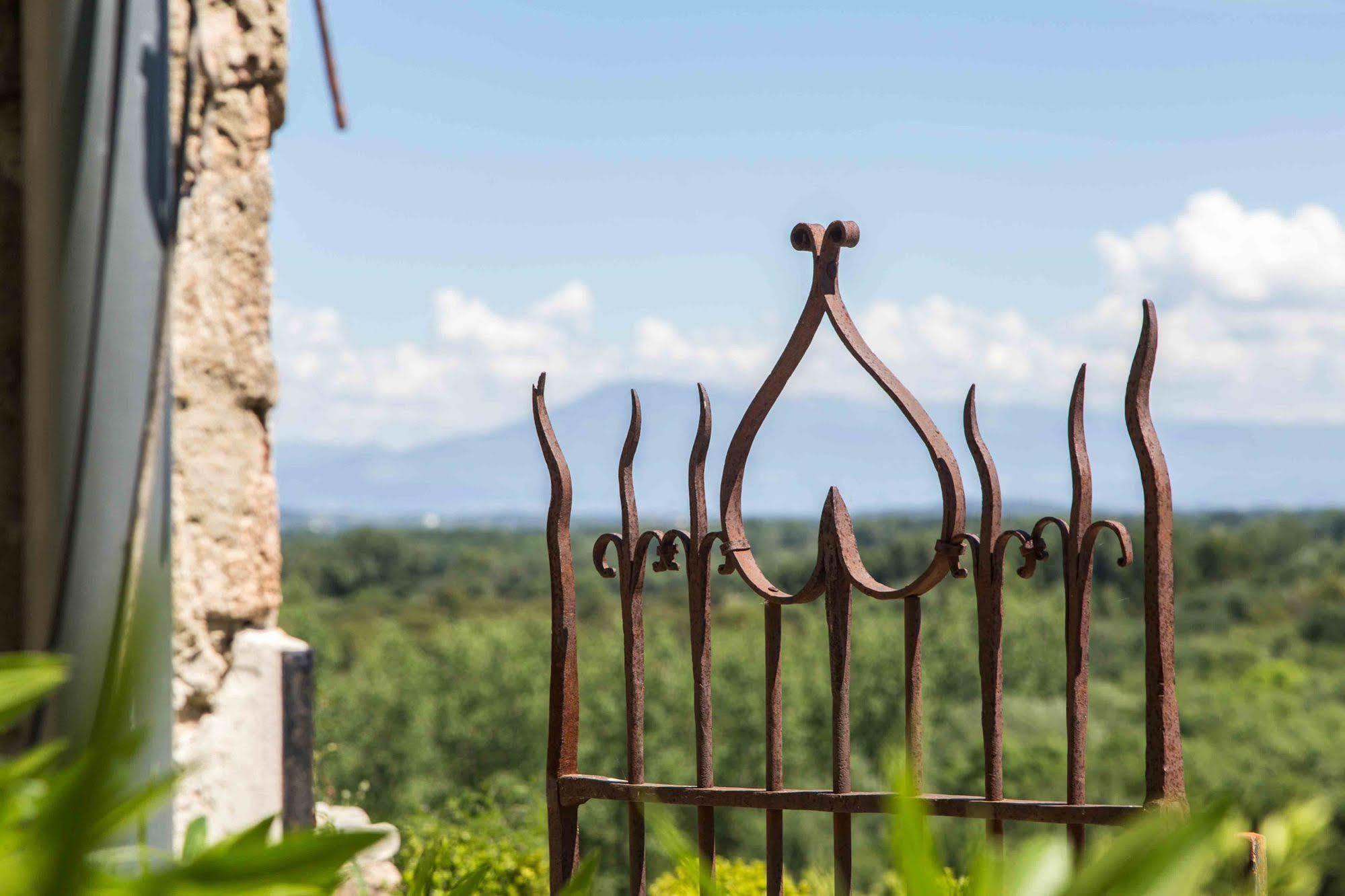 Maison Orsini Villeneuve-lès-Avignon Esterno foto